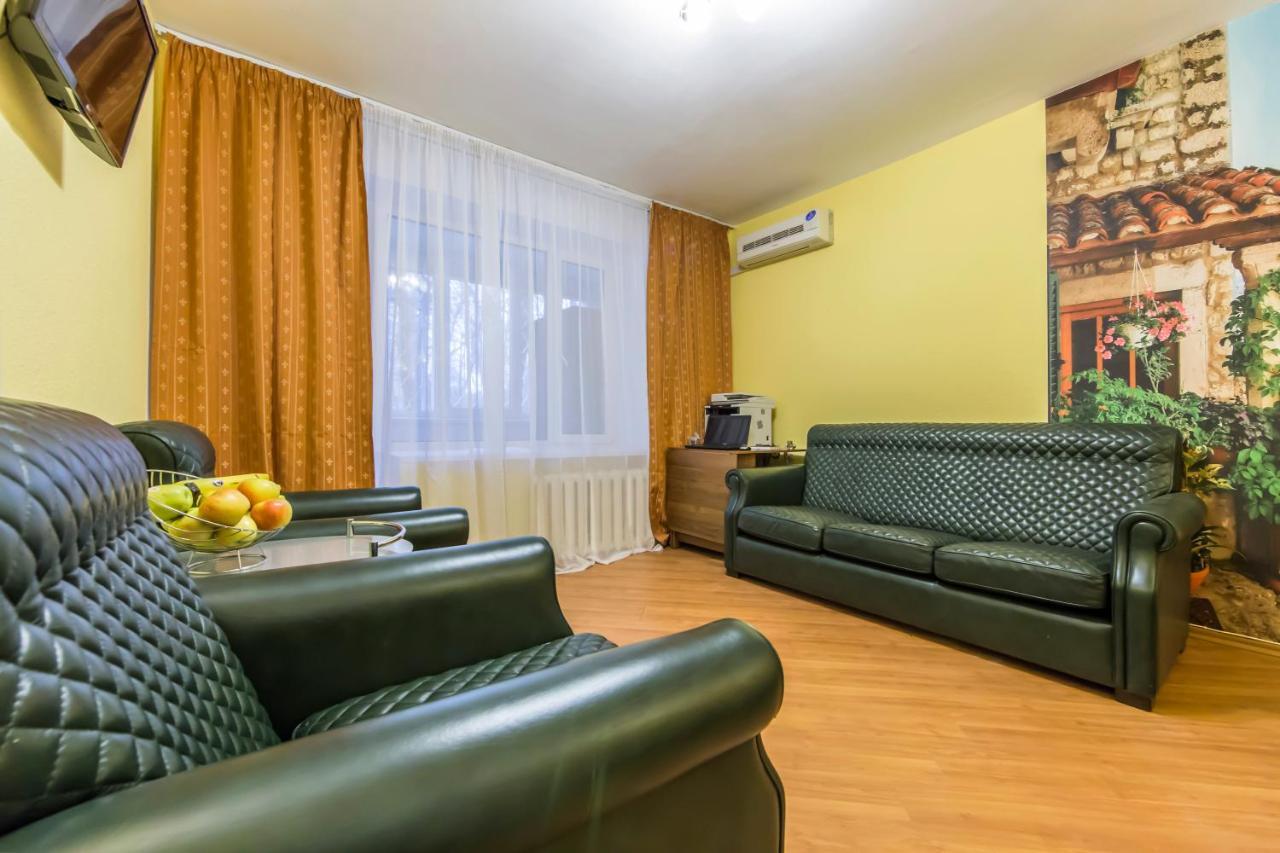 Sunny 2-Rooms Apartment For 2-6 People On Pechersk Near Kiev-Pechersk Lavra, Central Metro Station, Restaurants, Supermarkets Luaran gambar